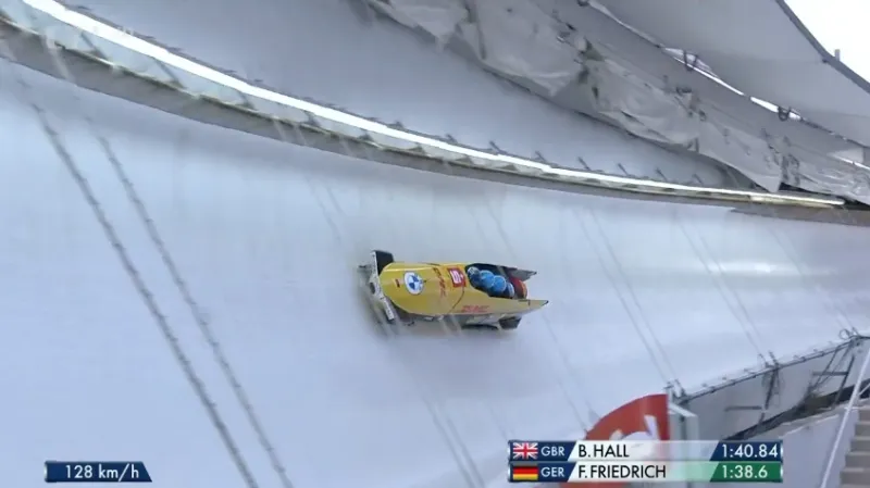 Závodu čtyřbobů vládl Friedrich