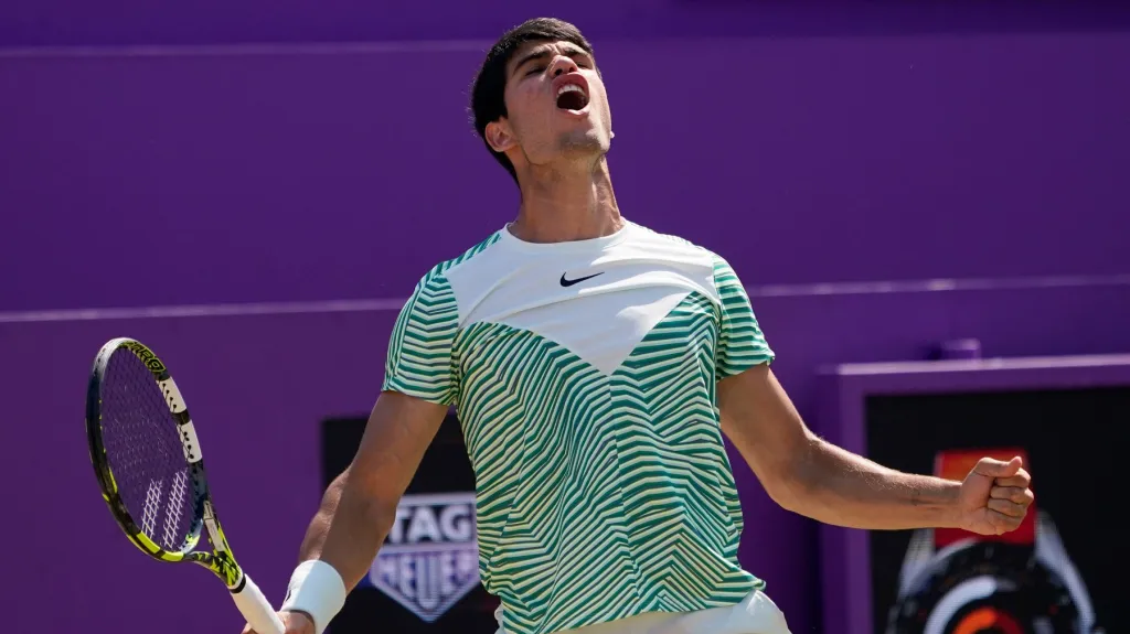 Carlos Alcaraz ve finále v Londýně