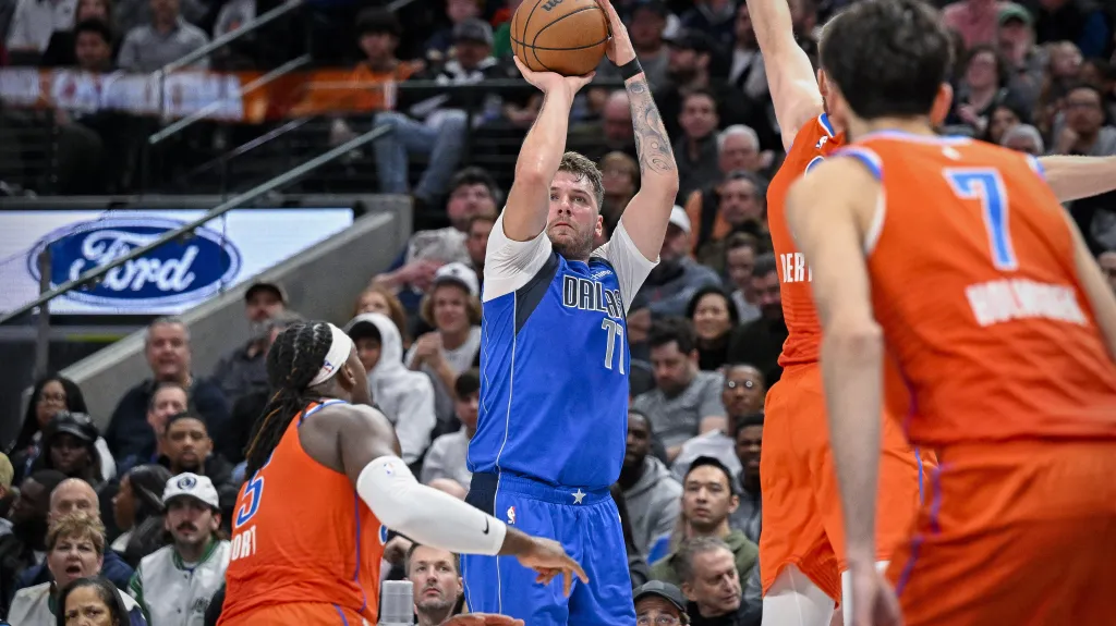 Luka Dončič v utkání proti Oklahomě