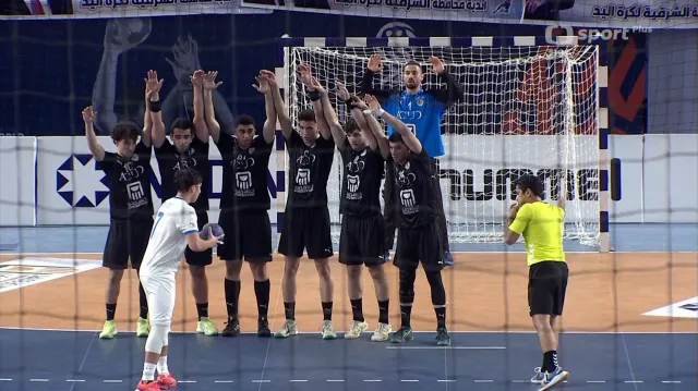 Vomáčkova neuvěřitelná trefa z devíti metrů po vypršení času