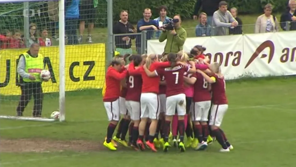 Sparťanské fotbalistky se vrátily na pohárový trůn