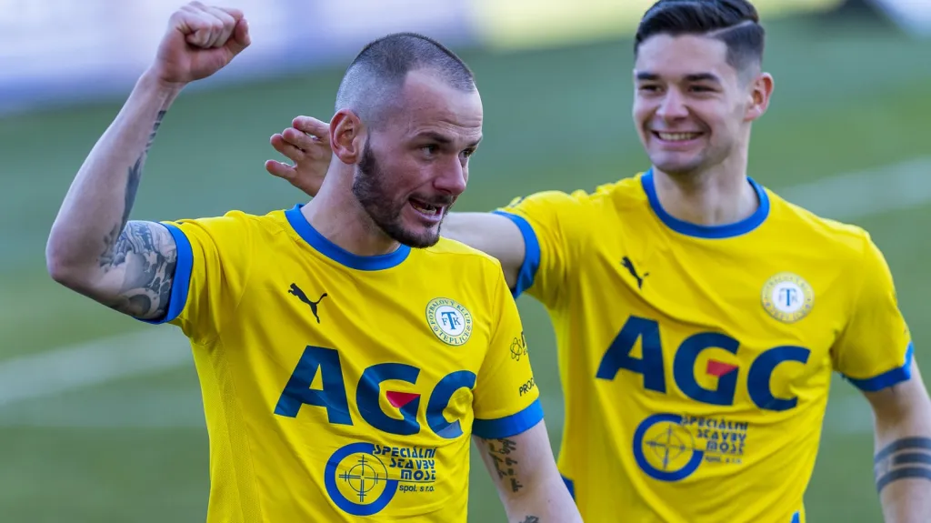 Pavel Moulis se raduje z branky