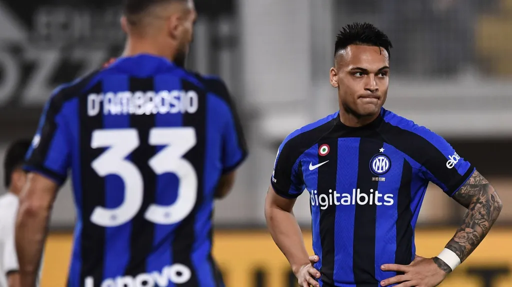 Zklamaní fotbalisté Interu Milán