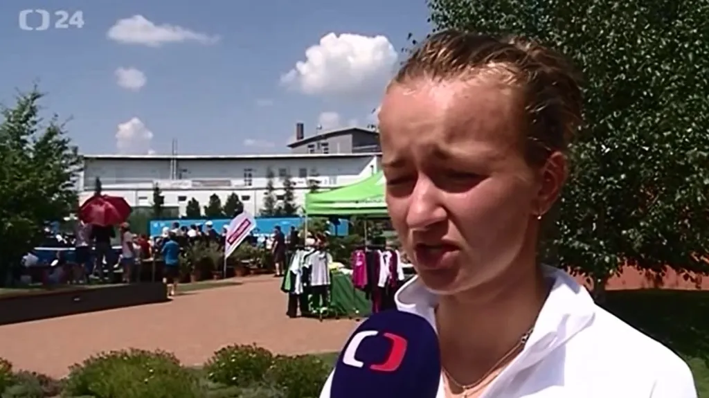Semifinálový souboj českých tenistek v Olomouci ovládla Cetkovská