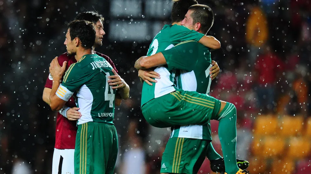 Fotbalisté Bohemians 1905 slaví cennou remízu na půdě Sparty