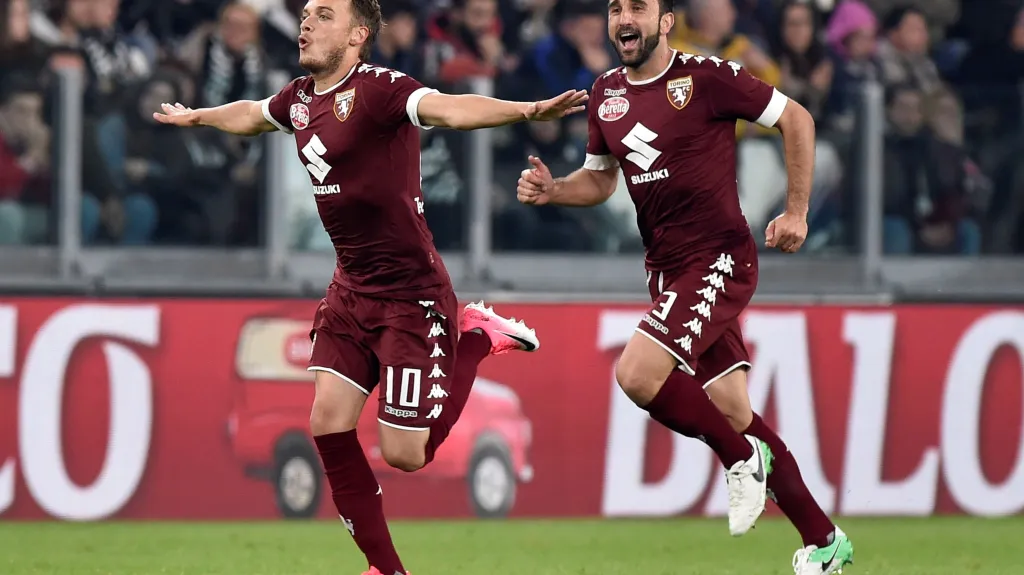 Slavící fotbalisté Turína