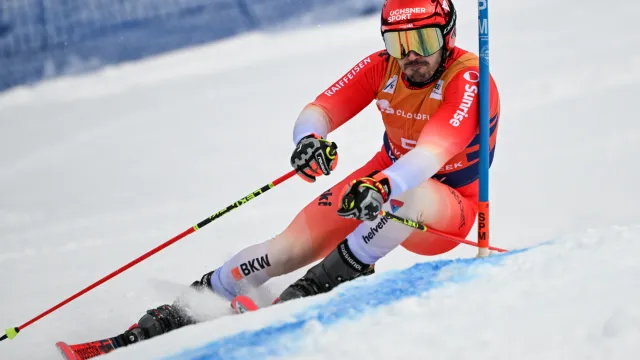 Vítězná jízda Loica Meillarda v obřím slalomu ve Val d'Isere