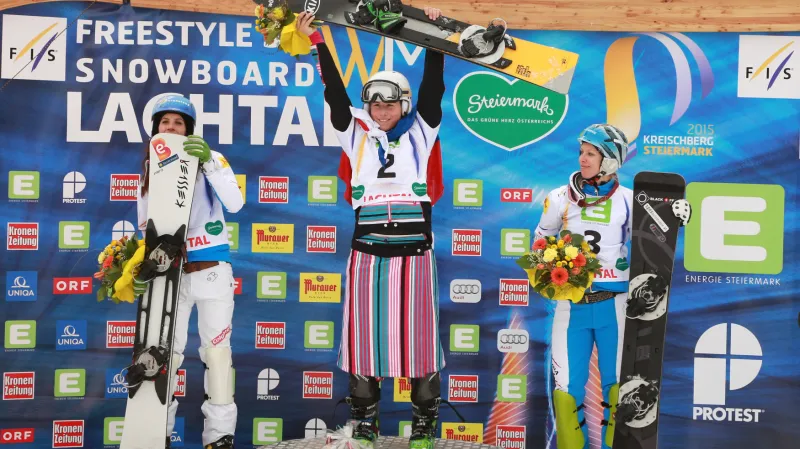 Zlatá Ester Ledecká na MS ve freestylu a snowboardingu