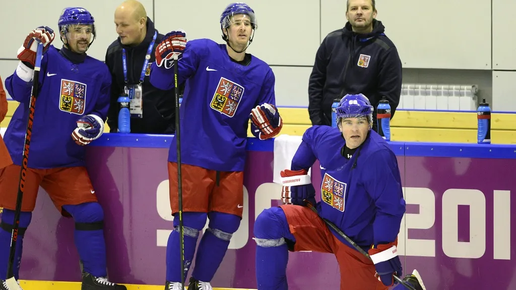 Hokejisté poprvé odtrénovali v kompletním složení