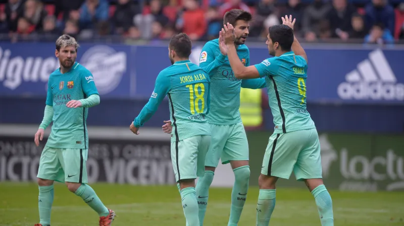 Slavící fotbalisté Barcelony