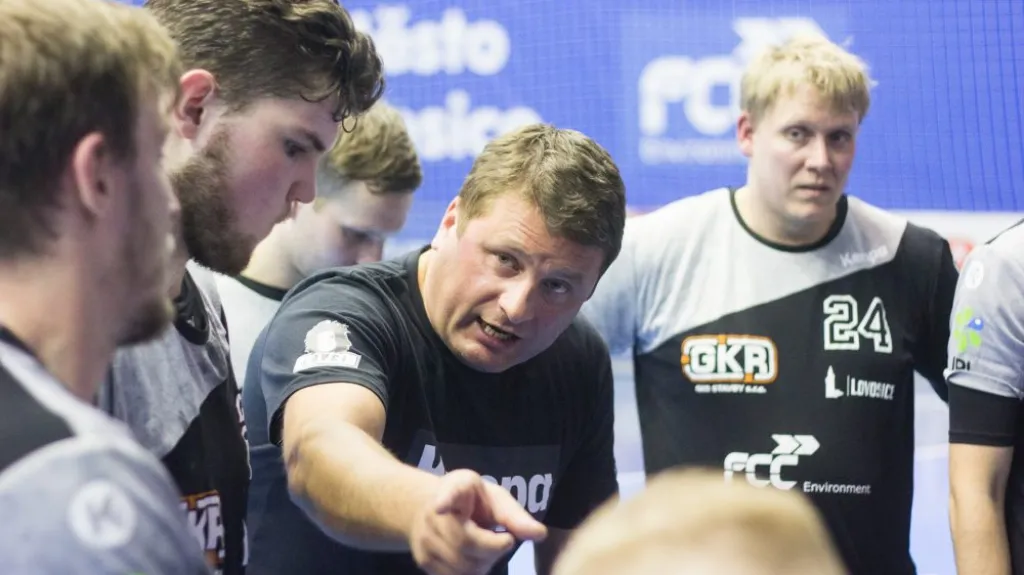 Sportovní ředitel Vojtěch Srba na lavičce Lovosic