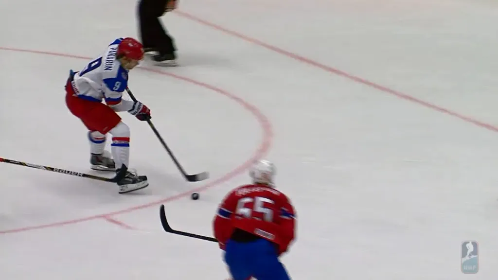 Gól v utkání Rusko - Norsko: Panarin - 6:2 (35. min.)