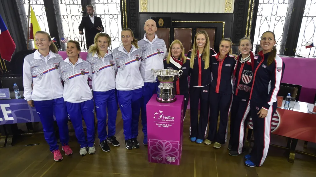 Český a americký výběr před finále Fed Cupu