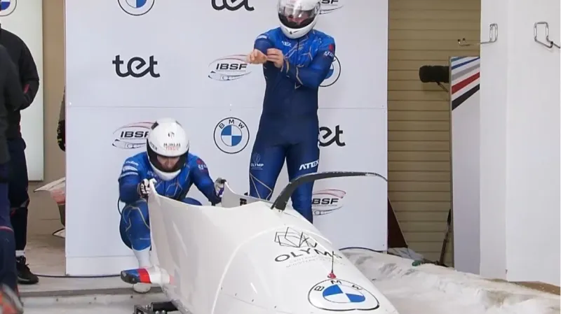 Jízdy českých dvojbobů v 1. kole v Siguldě