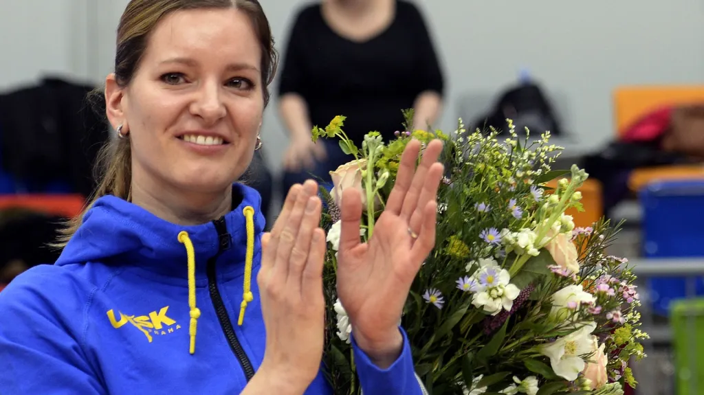 Eva Vítečková při rozlučce s fanoušky USK