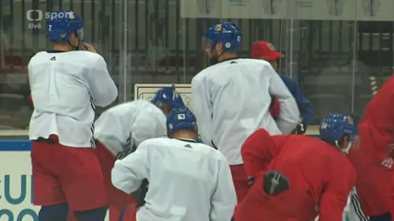 Hokejisté naposledy trénovali před odletem do Ruska