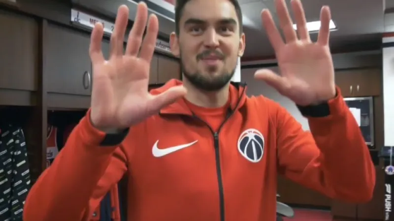 Satoranského ve Washingtonu chválí