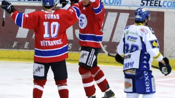 Hráči Vítkovic v historických dresech