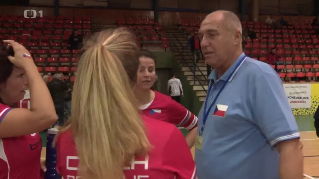 České ženy a junioři budou hrát na MS o pět titulů