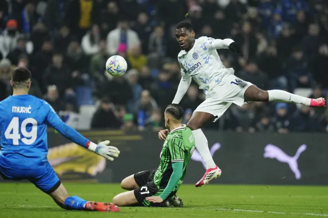 Inter Milán dal Sassuolu pět gólů, Juventus zachránil v nastavení remízu