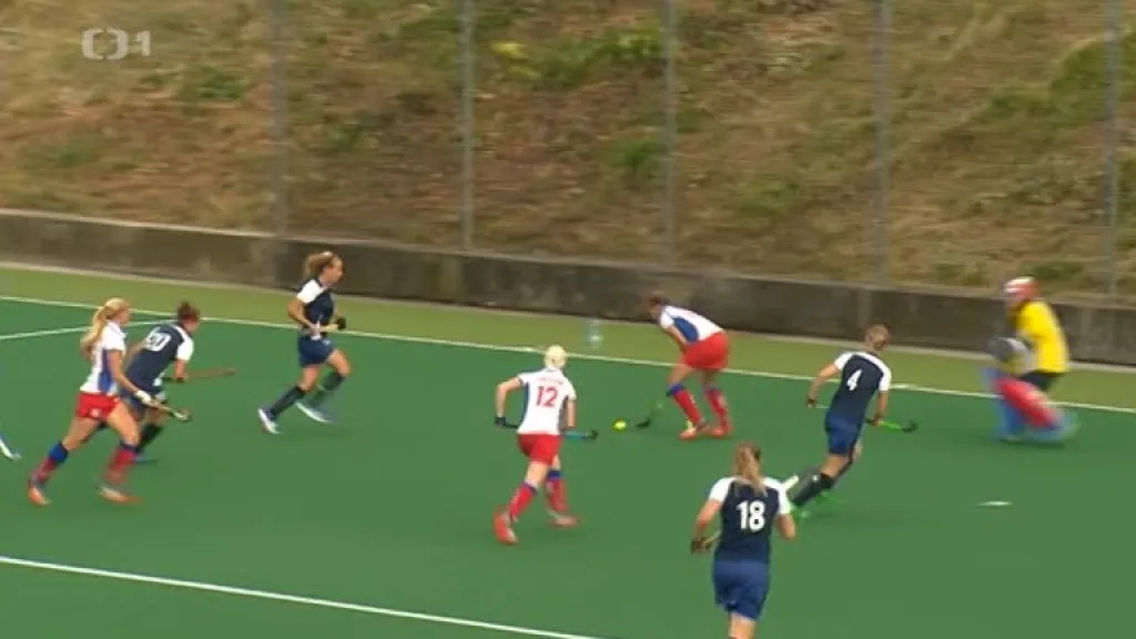 Sestřih utkání pozemkářek ČR - Francie