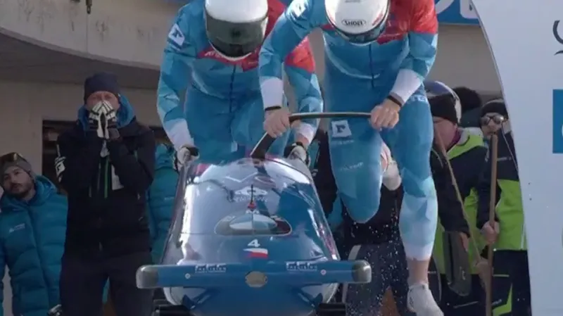 Jízda Dvořákova dvojbobu v 1. kole ve Sv. Mořici