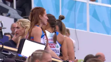 Rozběh české štafety žen na 4x400 metrů a důvod diskvalifikace