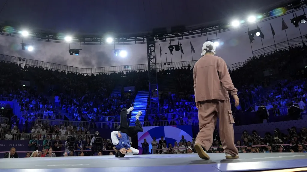 Finálový souboj mezi Nickou a Ami