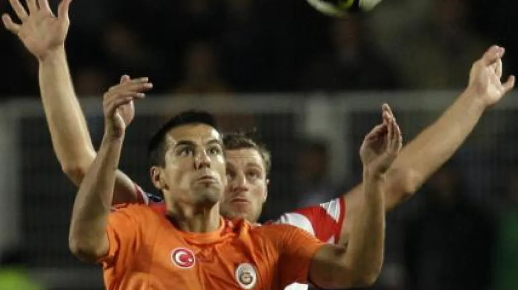 Milan Baroš v dresu Istanbulu
