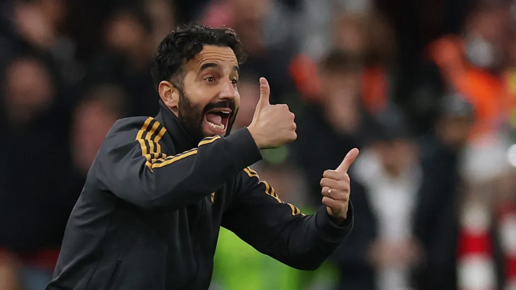 Emoce trenéra Rúbena Amorima v utkání Premier League