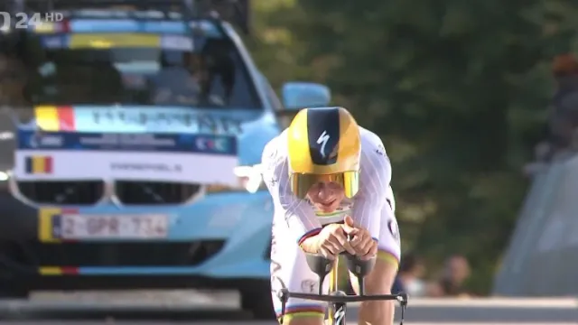 Časovky na ME ovládli Evenepoel a Reusserová, Vacek byl sedmý