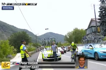 Mechanik Tinkoff-Saxo zamířil na kameramana