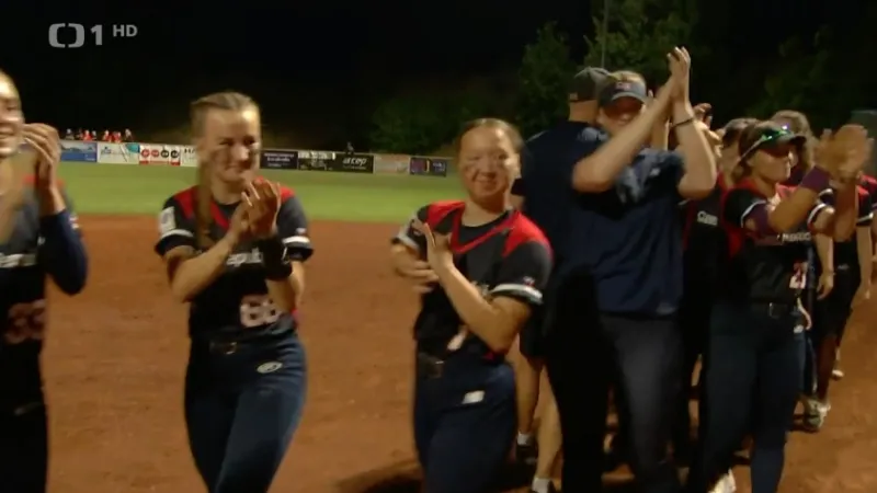 Mladé softbalistky porazily Francii 7:0