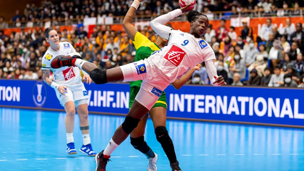 Utkání házenkářek Francie - Brazílie