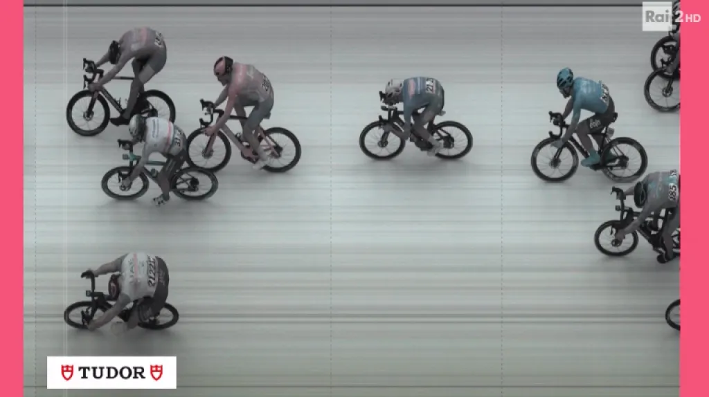 Finiš 11. etapy Giro d'Italia 2023