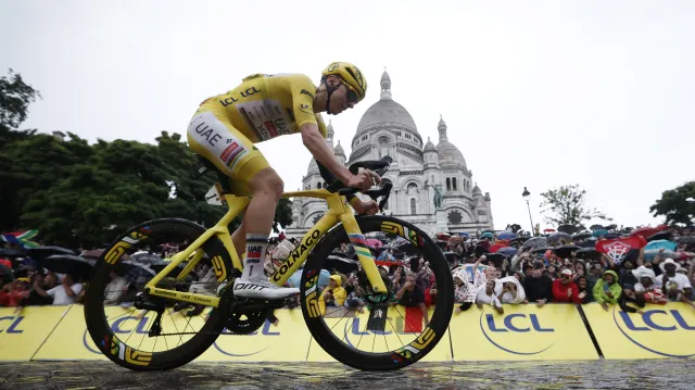Závěr 21. etapy Tour de France