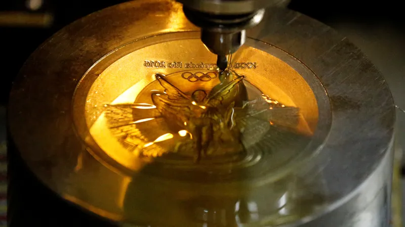 Výroba medailí pro Olympijské hry v Riu