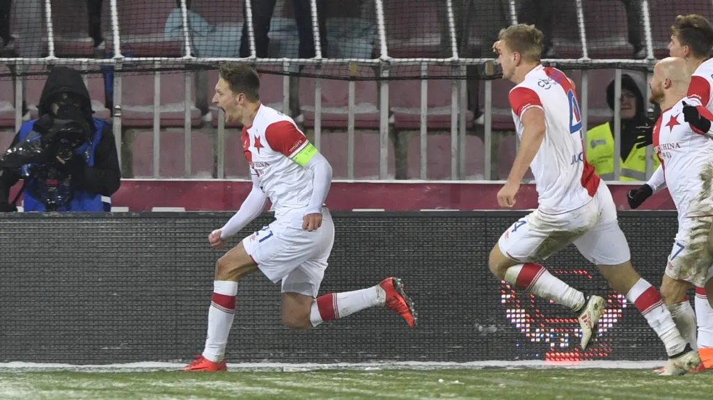 Milan Škoda se raduje z branky