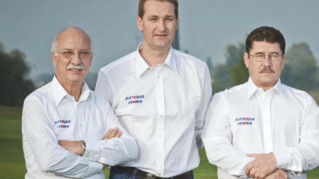 Lékařský tým stáje Kaťuša: Besnati, Klimaschka, Michajlov