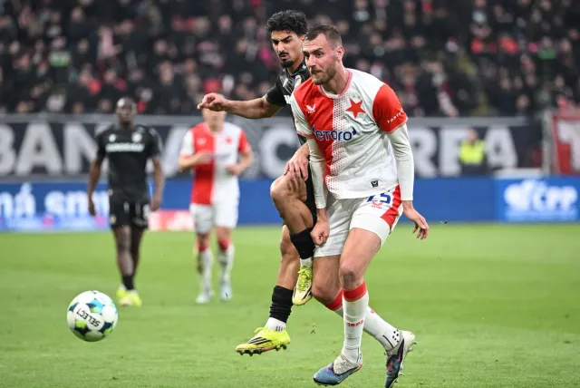 Chorý byl podle komise rozhodčích vyloučen správně, plivnutí se dopustil