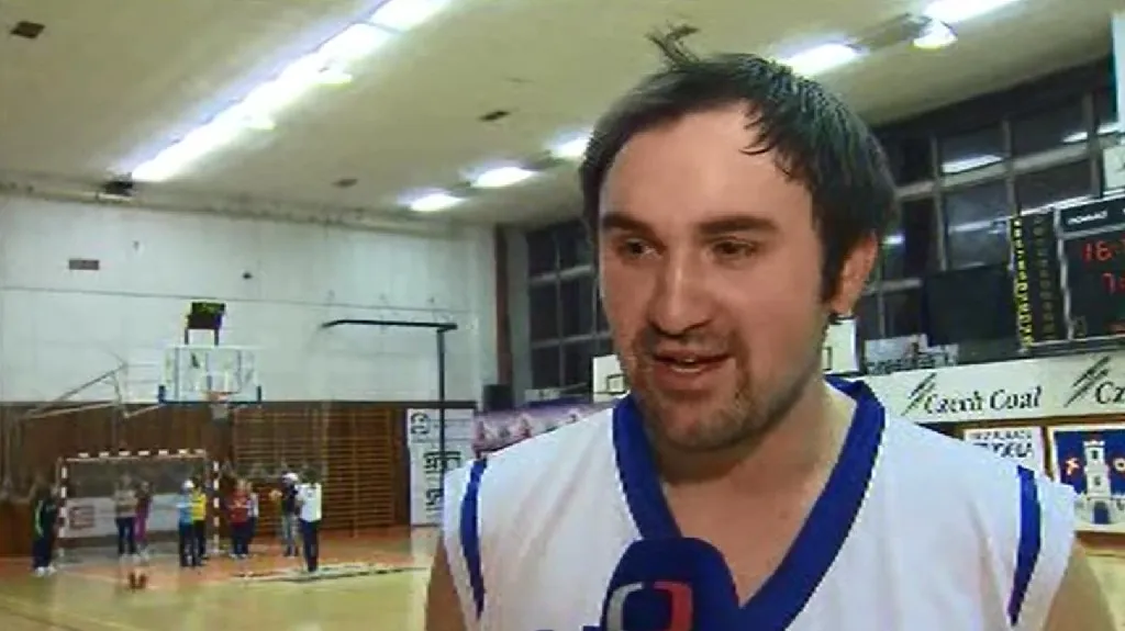 Basketbalisté Strakonic a ČT spojili síly pro dobrou věc