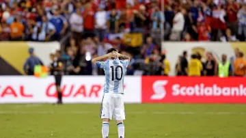 Zklamání Lionela Messiho po prohraném finále s Chile