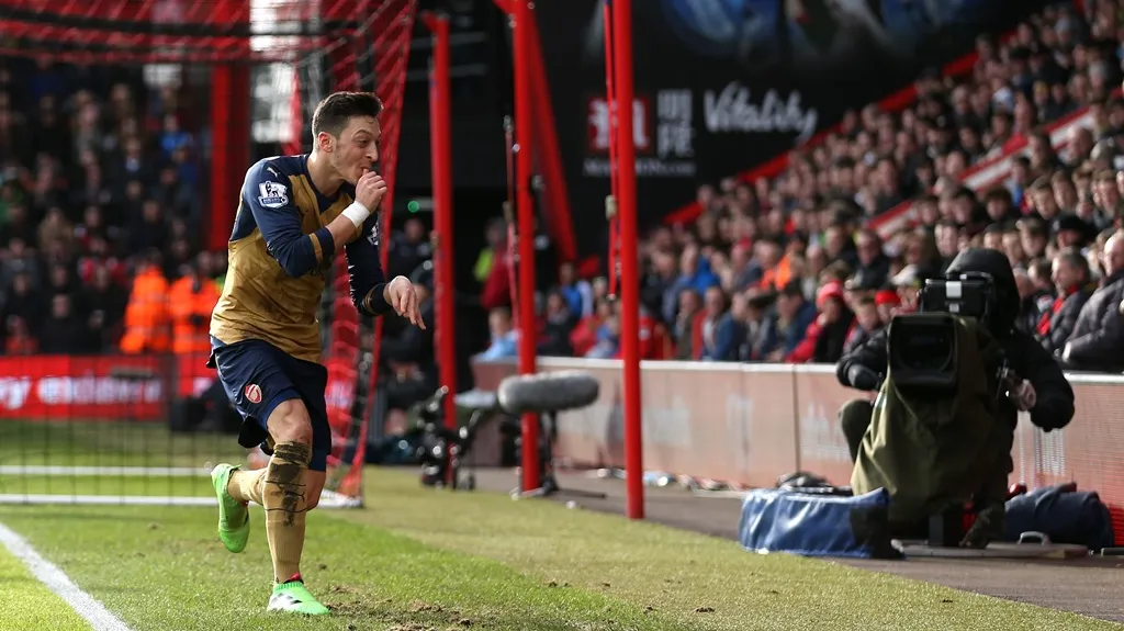 Mesut Özil