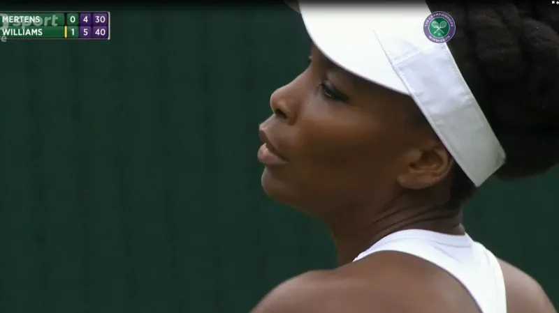 Postup na Wimbledonu slaví Venus Williamsová i Dominika Cibulková