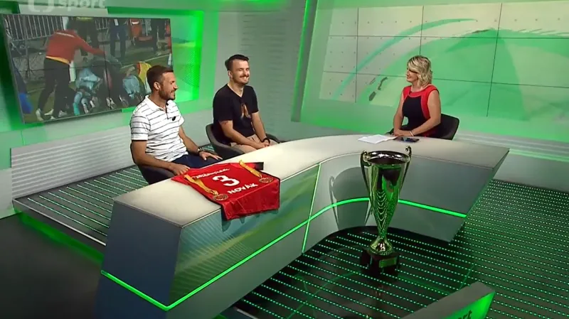 Češi si titul z MS pořádně užívají. Pořád tomu nemůžu uvěřit, řekl Uhlíř