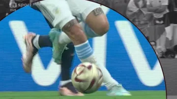 Rozbor penaltového zákroku na Di Maríu