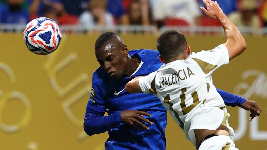 Chesea – LA, Jackson a Palencia