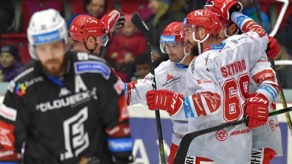 Utkání Karlovy Vary – Třinec