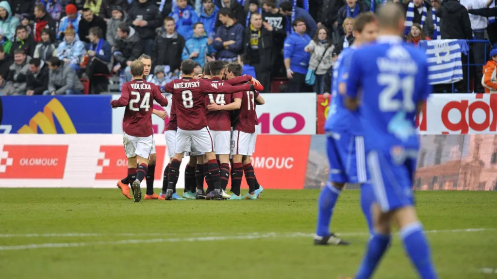 Sparta slaví triumf v Olomouci