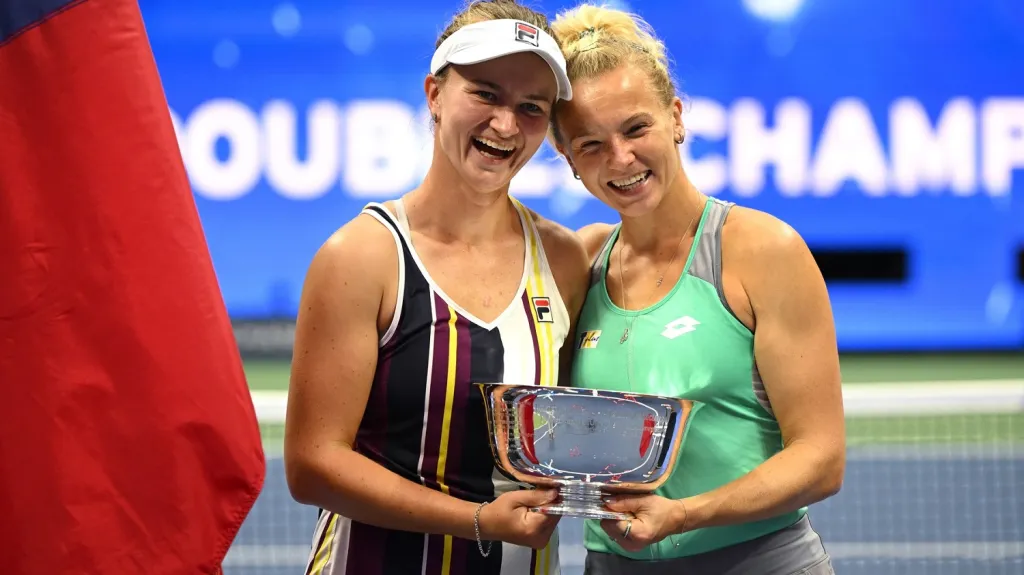 Barbora Krejčíková a Kateřina Siniaková